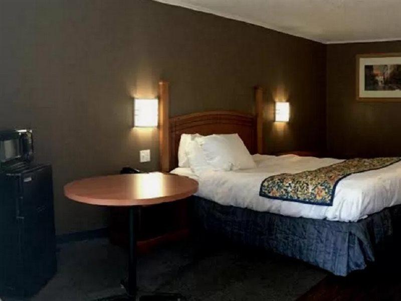 Americas Best Value Inn & Suites Jackson Dış mekan fotoğraf