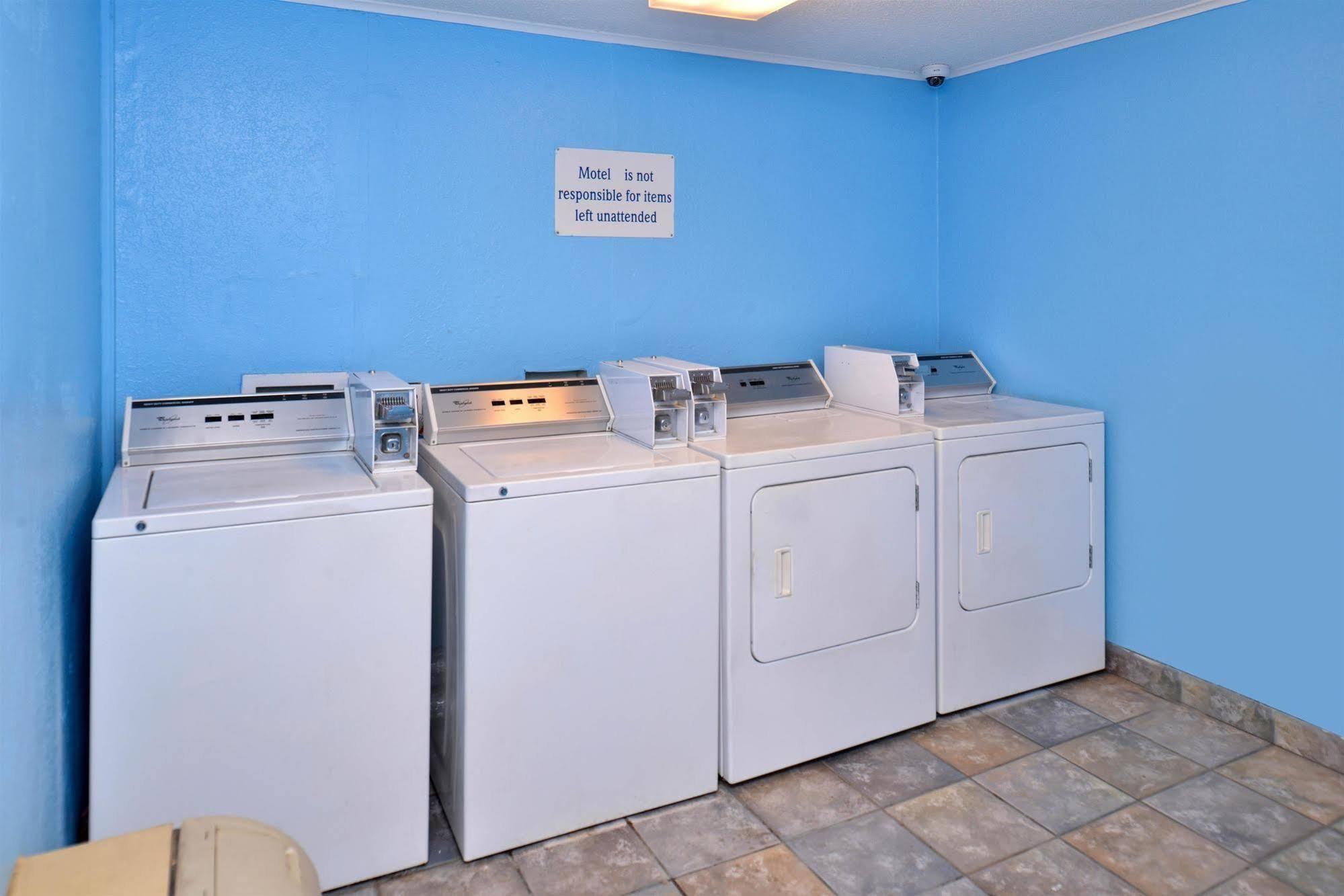 Americas Best Value Inn & Suites Jackson Dış mekan fotoğraf
