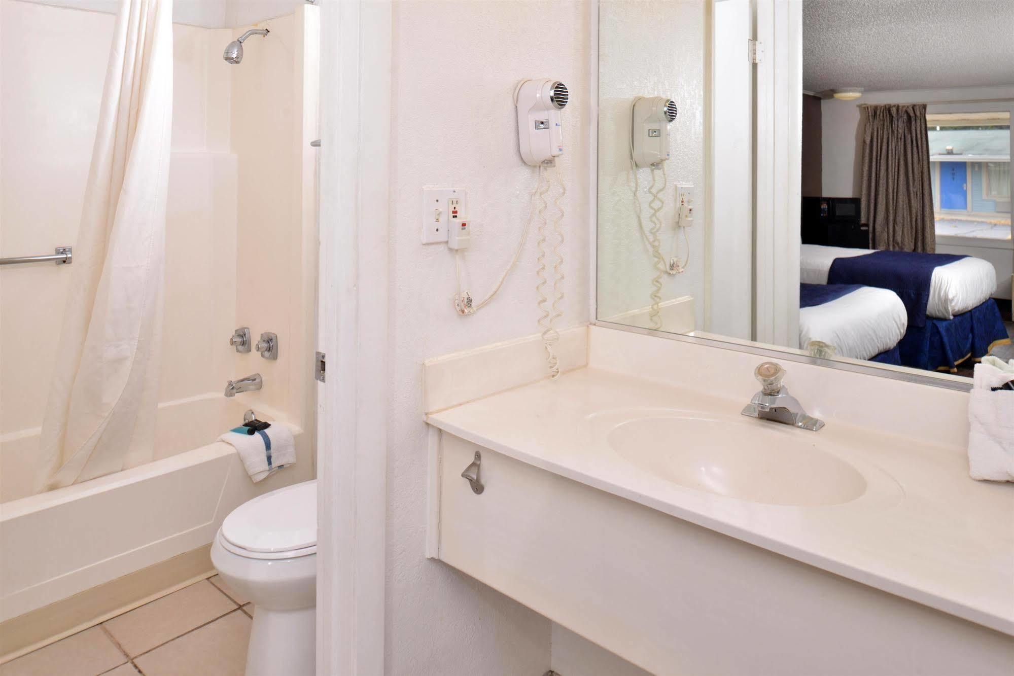 Americas Best Value Inn & Suites Jackson Dış mekan fotoğraf
